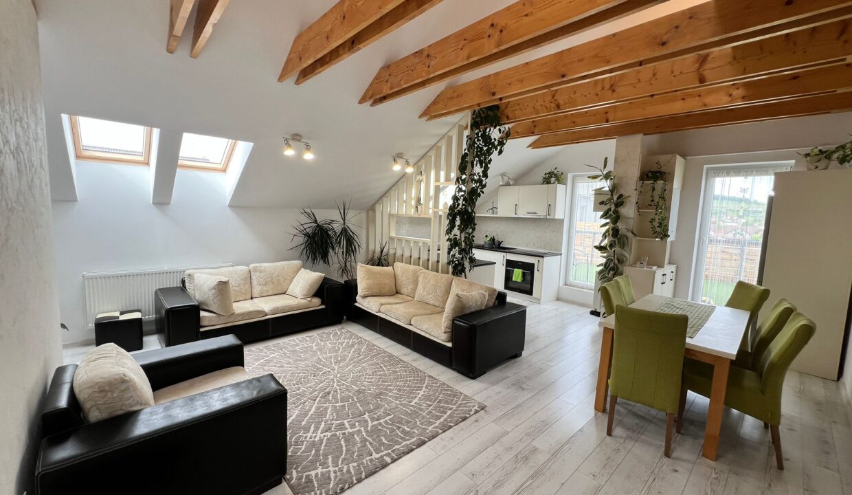 WhatsApp Image 2025-06-20 at 17.44.30